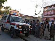 Ten minste 10 killed in Kabul mosque attack on last Friday of Ramadan