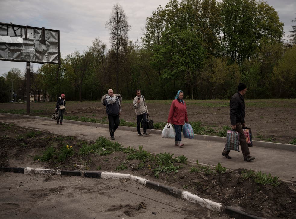 <p>Hundreds of residents were evacuated to Kharkiv from the village, which had been under Russian occupation for more than a month</s>