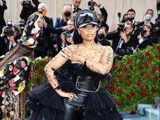 Nicki Minaj parece criticar homem que 'vazou' sua participação no Met Gala