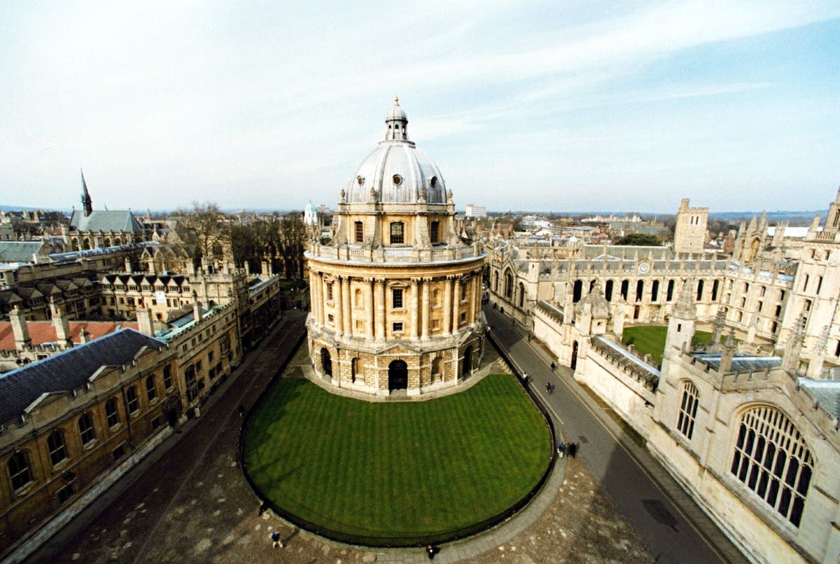 Oxford University to fund graduate scholarships from Ukraine