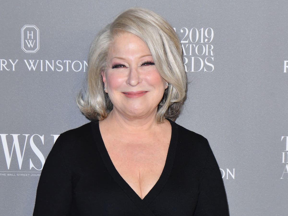 Bette Midler faces backlash for telling mothers to ‘try breastfeeding’ 
