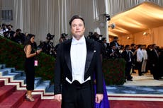 Elon Musk praises Netflix for saying employees should quit