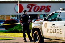 Buffle 911 dispatcher on leave after allegedly hanging up on call from Tops during mass shooting