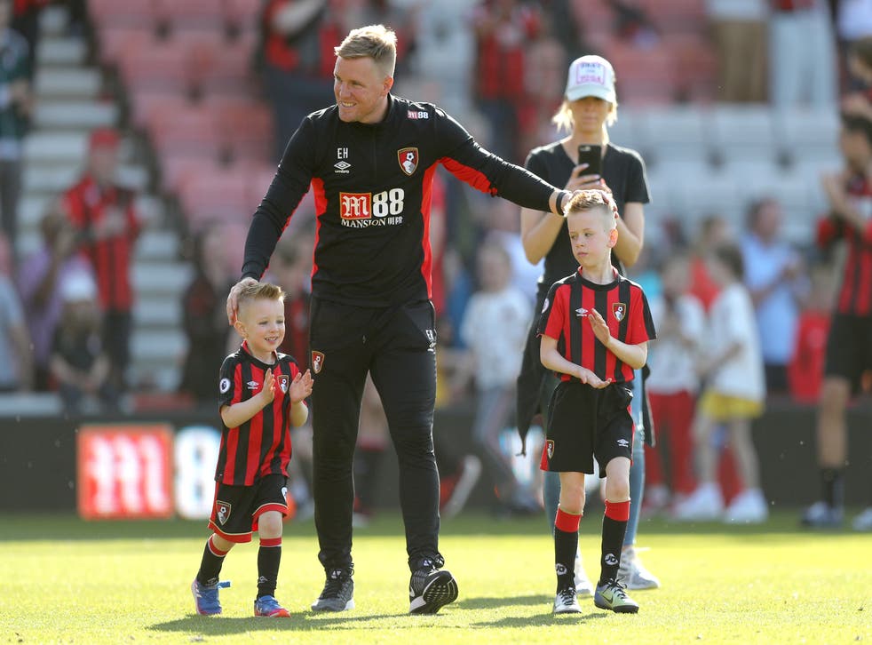 Howe during his time at Bournemouth with his sons Harry and Rocky (アンドリューマシューズ/ PA)