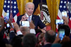 Biden approval dips to lowest of presidency: AP-NORC世論調査