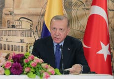 Turkey's Erdogan talks to Swedish, Finske ledere i NATO