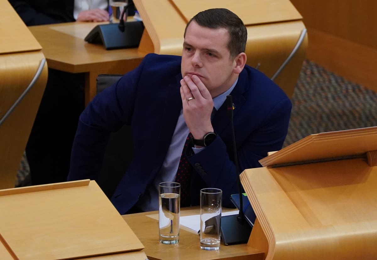 SNP calls on Tory leader Douglas Ross to resubmit letter of no confidence in PM