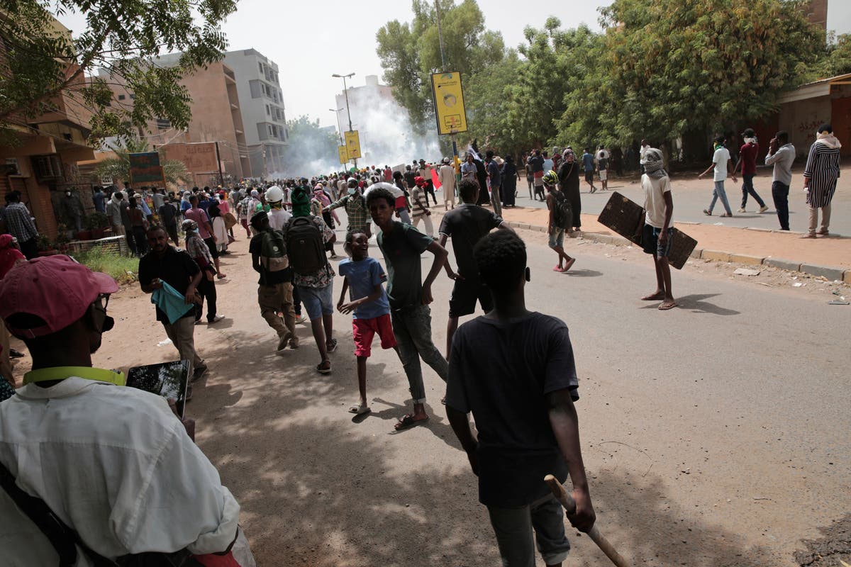 US threatens sanctions on Sudanese blocking democracy return