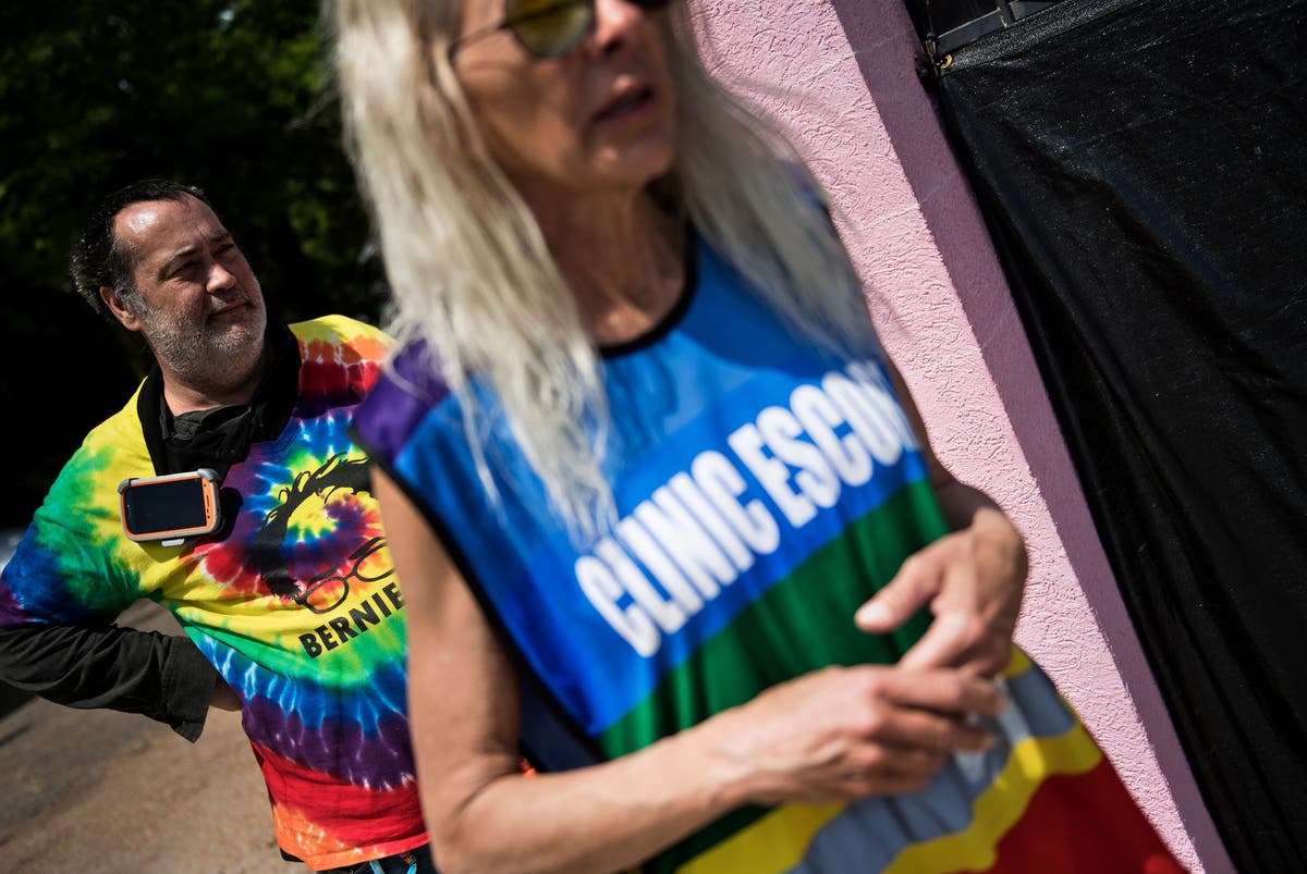 ‘Pink House Defenders’ fight to save Mississippi’s last abortion clinic