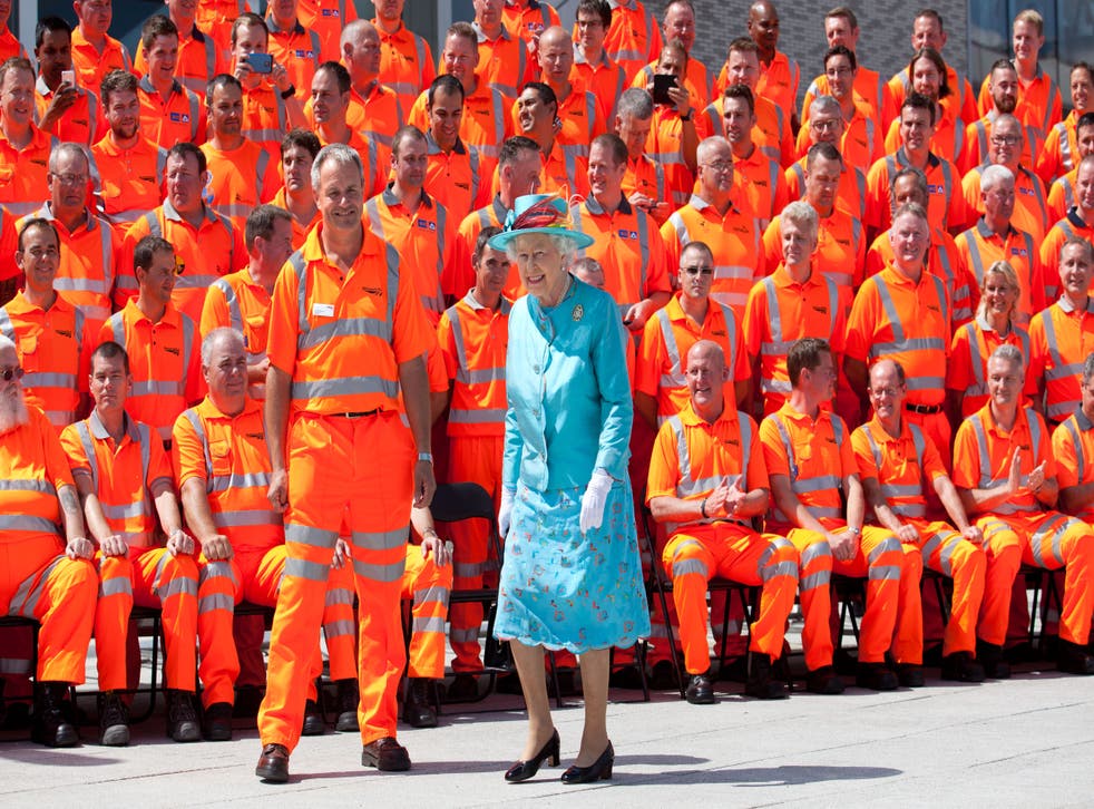 The Queen standing out on royal engagements at Reading railway station (Ben Gurr/The Times/PA)
