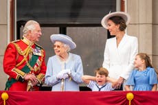 Platinum jubilee – how royal balcony became key to monarchy’s existence