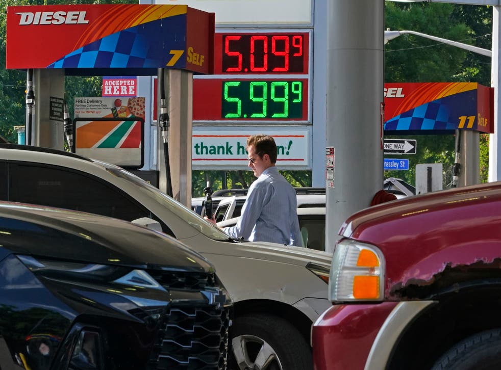<p>Gas prices soared in the US in 2022, contributing to a steep rise in the the cost of food and other goods </p>