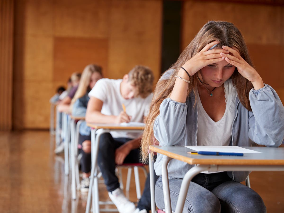 ‘Infuriating’ mistakes in GCSE and A levels see pupils wrongly told to ignore topics