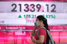 Asian stocks rebound as Wall St futures gain after holiday