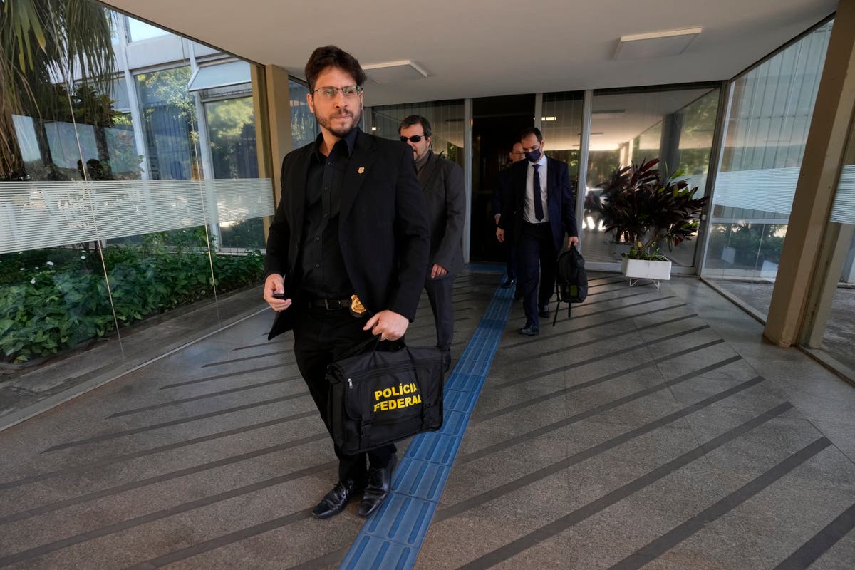 Brazil judge releases former Bolsonaro minister from jail