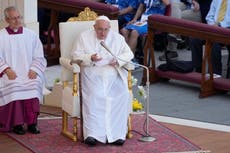 Pope hails families, blasts 'culture of waste' after Roe