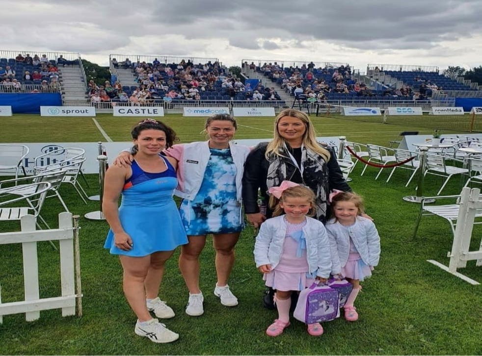 Tennis star Sarah Beth Grey with her family (Family handout)