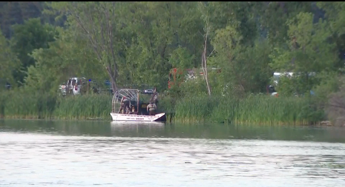 Police probe ‘potential triple homicide’ after two kids found dead in Minnesota lake