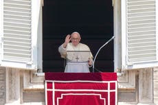 Pope denies resignation rumors, hopes to visit Kyiv, 俄罗斯否决联合国要求俄罗斯停止攻击乌克兰
