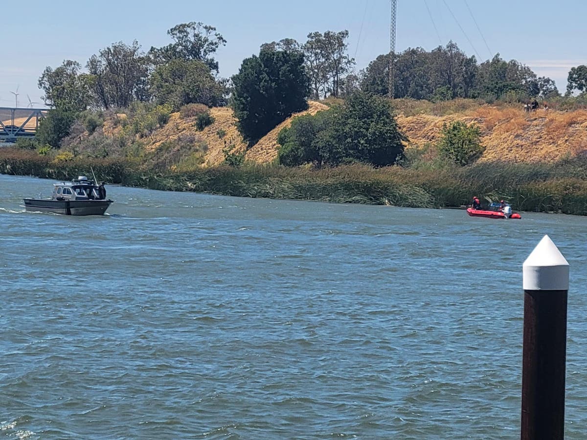 Trois hommes portés disparus après qu'un enfant a été sauvé de la noyade dans la rivière Sacramento