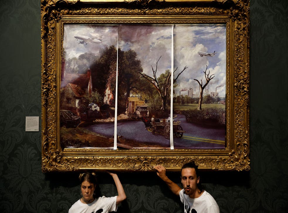 <p>Activists from the ‘Just Stop Oil’ campaign group glued their hands to the frame of ‘The Hay Wain’ by John Constable</磷>