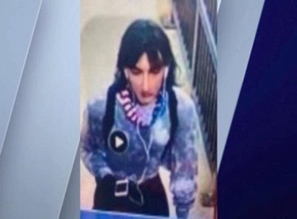 <p>Photo of Robert Crimo dressed as a woman to escape the area of the mass shooting</bl>