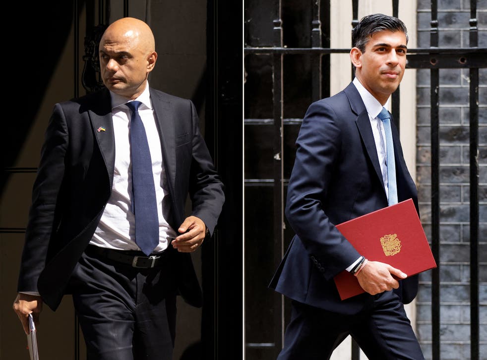 <p>Rishi Sunak and Sajid Javid resigned within minutes of each other  </磷>