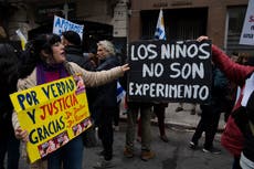 Uruguay suspends COVID vaccination for children under 13