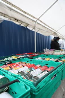 Tenth of students turning to food banks over cost-of-living crisis – survey