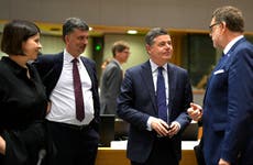 Ukraine granted extra EU aid of 1 billion euros