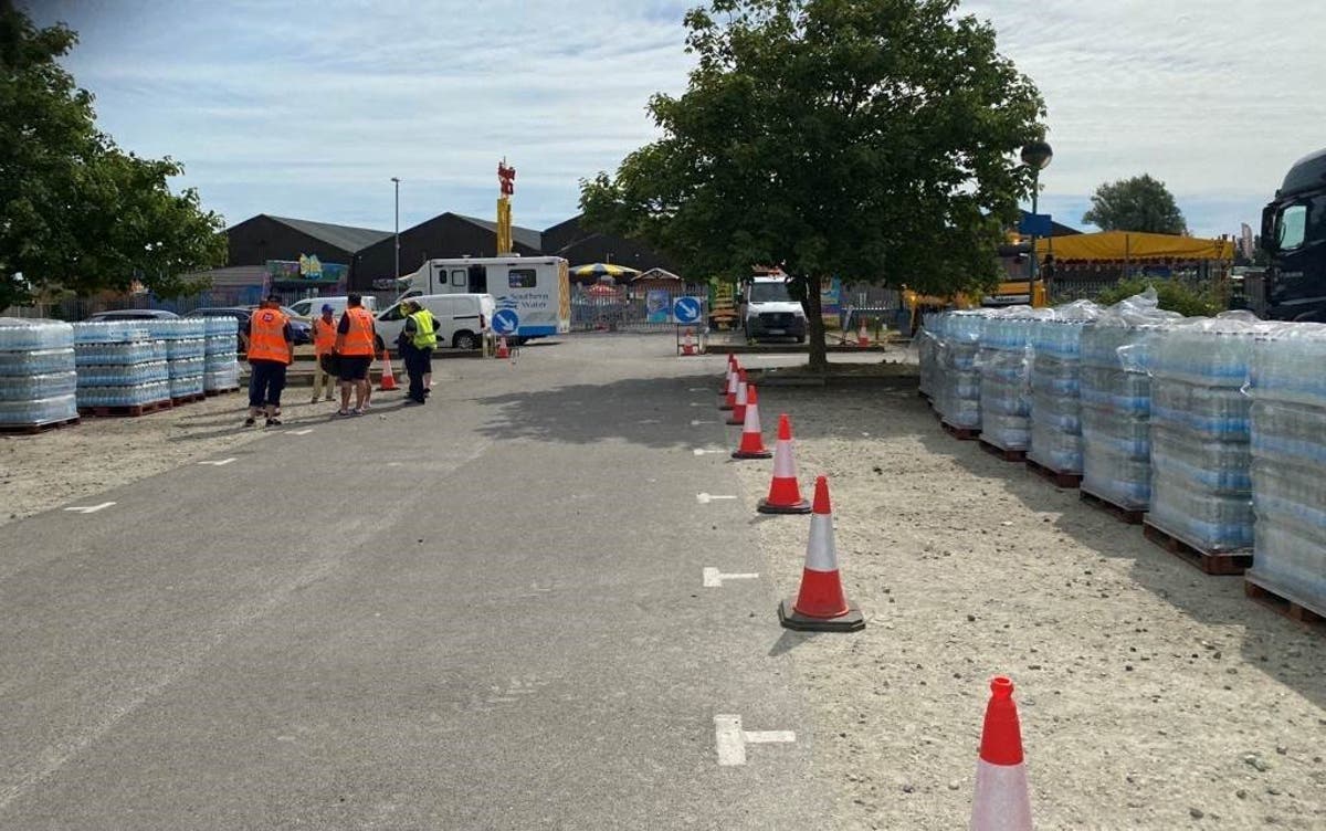 Water bottles handed out on Isle of Sheppey as water pressure fails