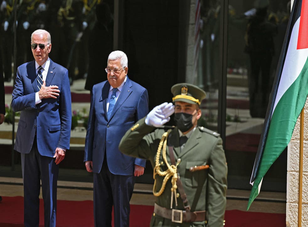 <p>President Joe Biden is received by Palestinian president Mahmud Abbas during a welcome ceremony at the Palestinian Muqataa Presidential Compound in the city of Bethlehem</bl>
