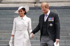 Queen said ‘thank goodness Meghan not coming’ to Philip’s funeral, bokpåstander