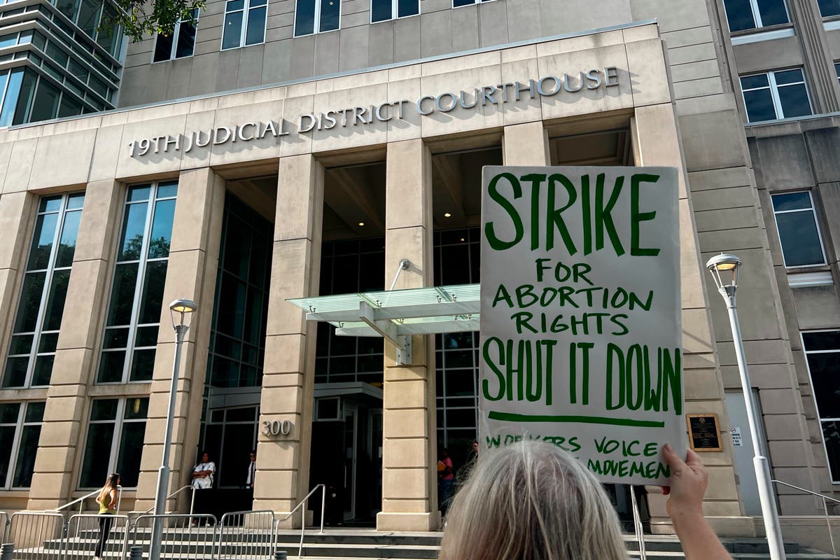 Abortion is legal in Louisiana, for nå, after judge blocks ‘trigger’ laws