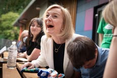 Liz Truss defends £30bn tax cuts as ‘affordable’ in bid for No 10