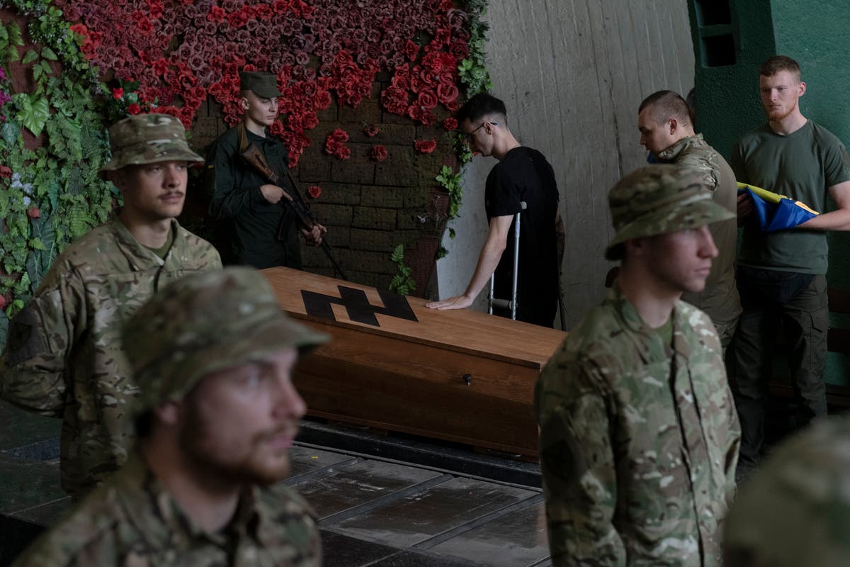 Bravery of Azovstal defenders recalled at Kyiv funeral