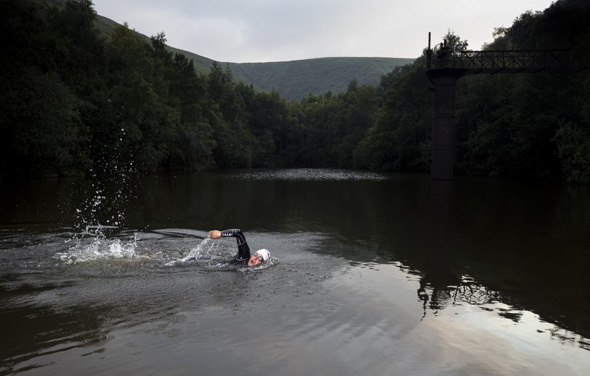Study to trial outdoor swimming as treatment for depression