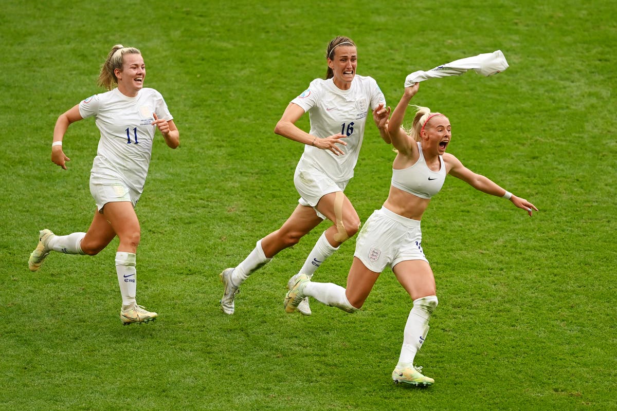 England beat Germany to win Euro 2022 after dramatic Chloe Kelly extra-time goal