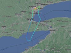 Air Canada Express flight returns to Toronto after windshield cracks