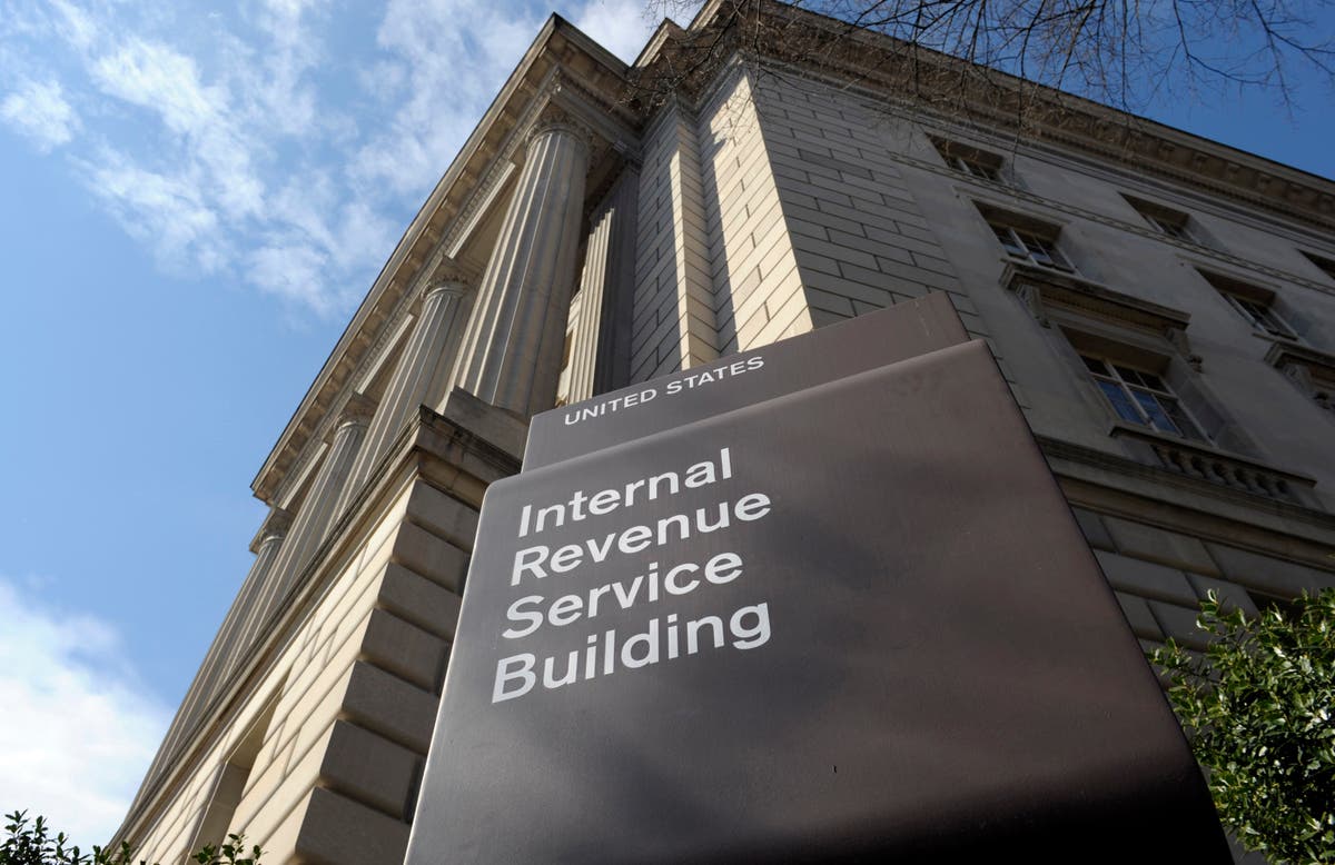 Tougher IRS enforcement central to Dem economic package