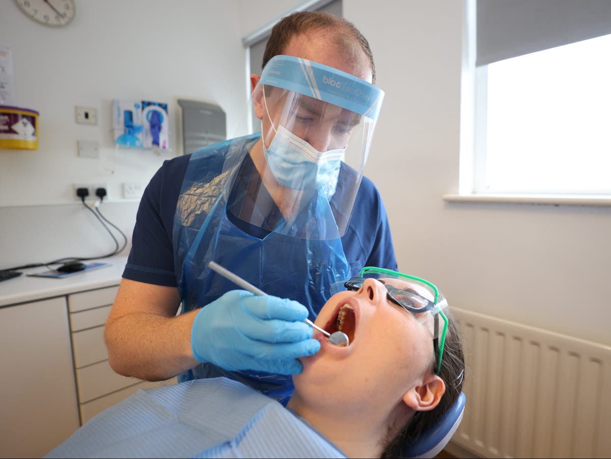 People resorting to DIY dentistry as NHS services at ‘tipping point’