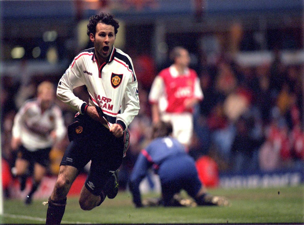 <p>Giggs playing for Man Utd in the 1999 FA cup semi-final against Arsenal</p>