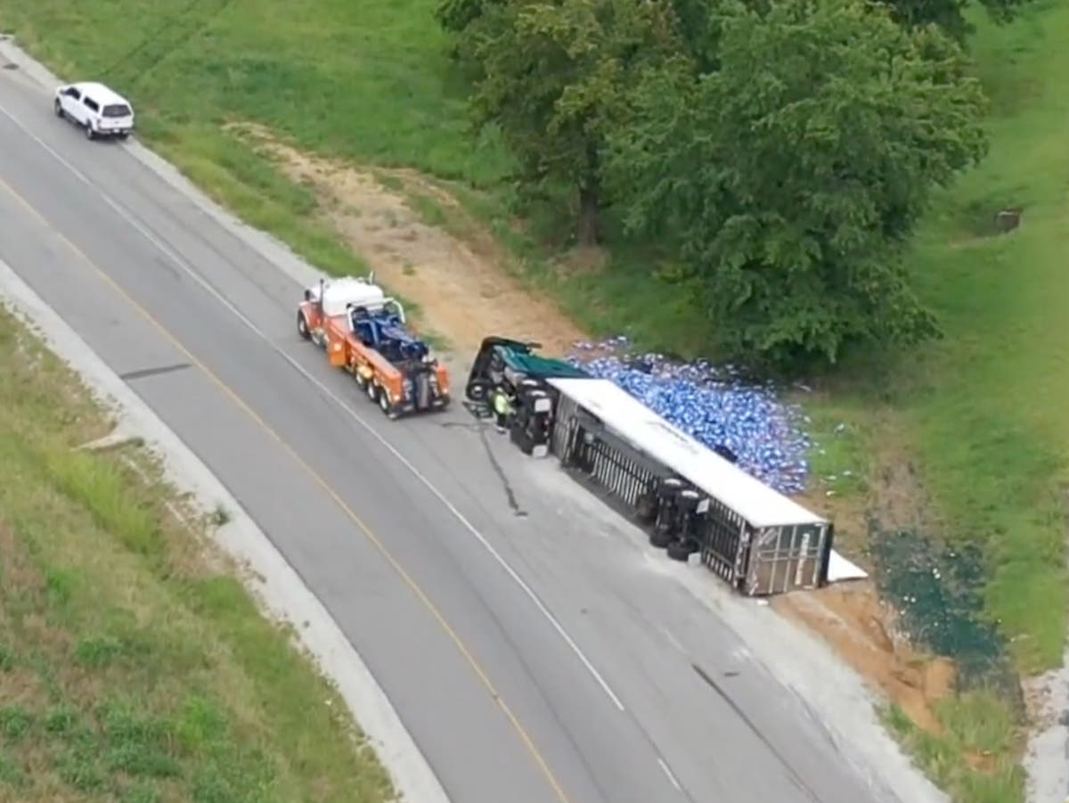 Semi-truck full of Bud Light spills onto Kentucky highway 
