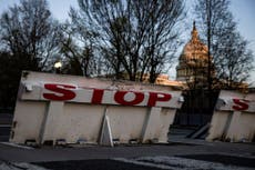 Man dead after crashing car, opening fire near US Capitol, report says