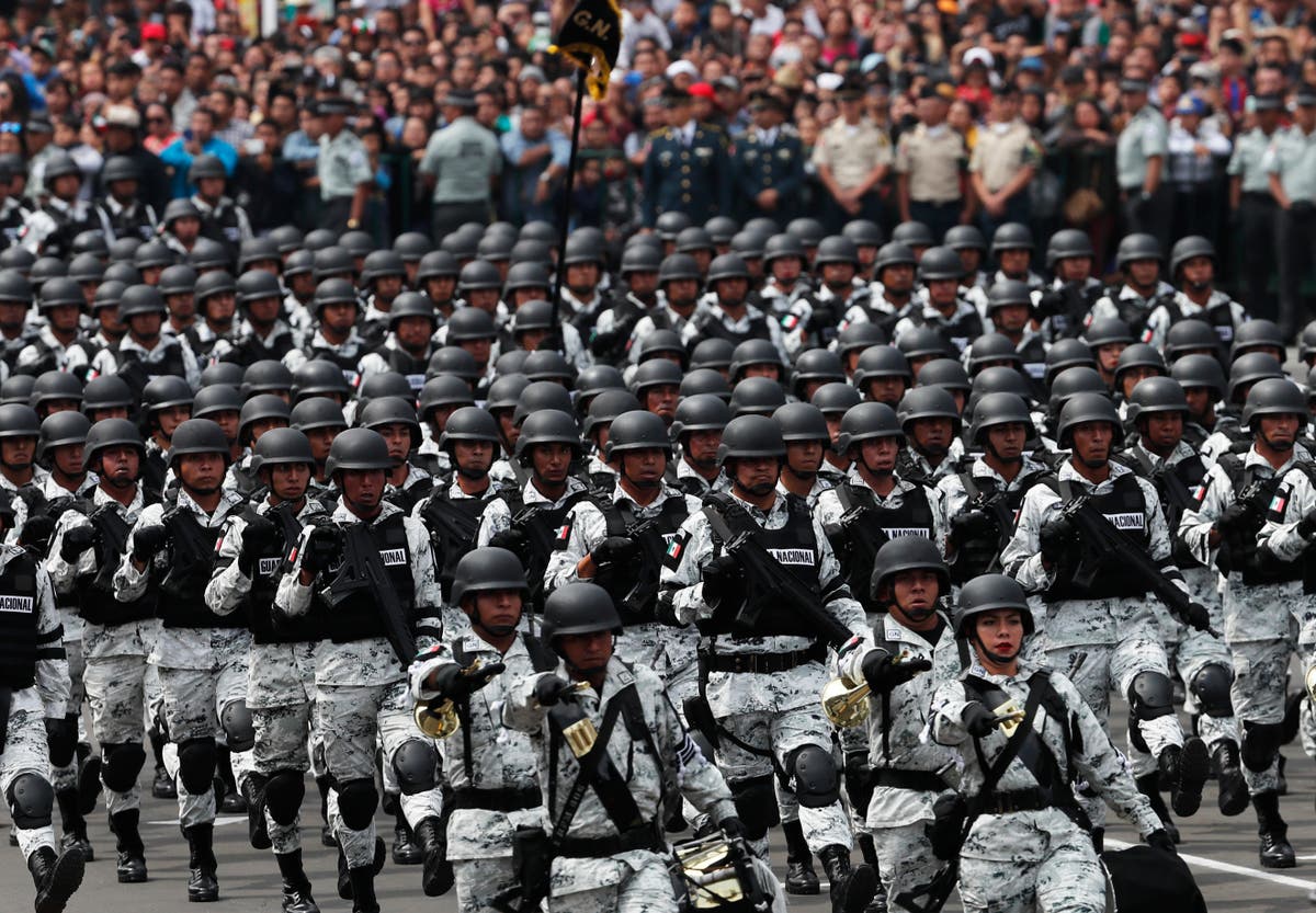 Mexico president to bypass congress to keep army in streets