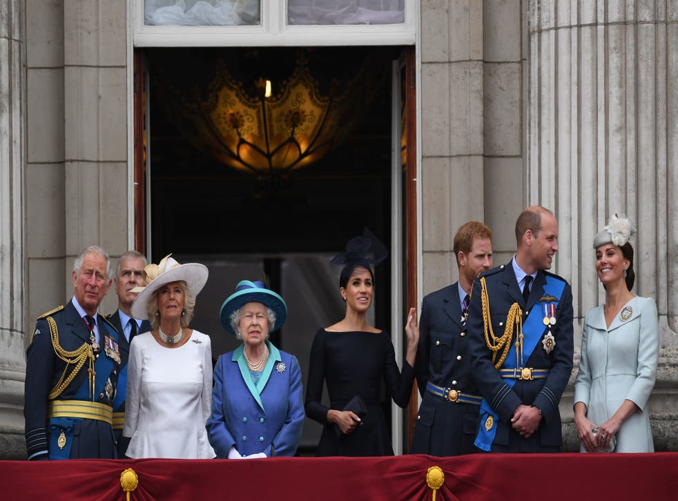 The royal family on the Palace balcony in 2018 (ビクトリア・ジョーンズ/PA)