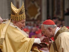 Un éminent cardinal canadien était autrefois considéré comme un candidat solide pour le pape accusé d'agression sexuelle