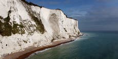Menino morreu em queda de White Cliffs of Dover no 12º aniversário, inquérito disse