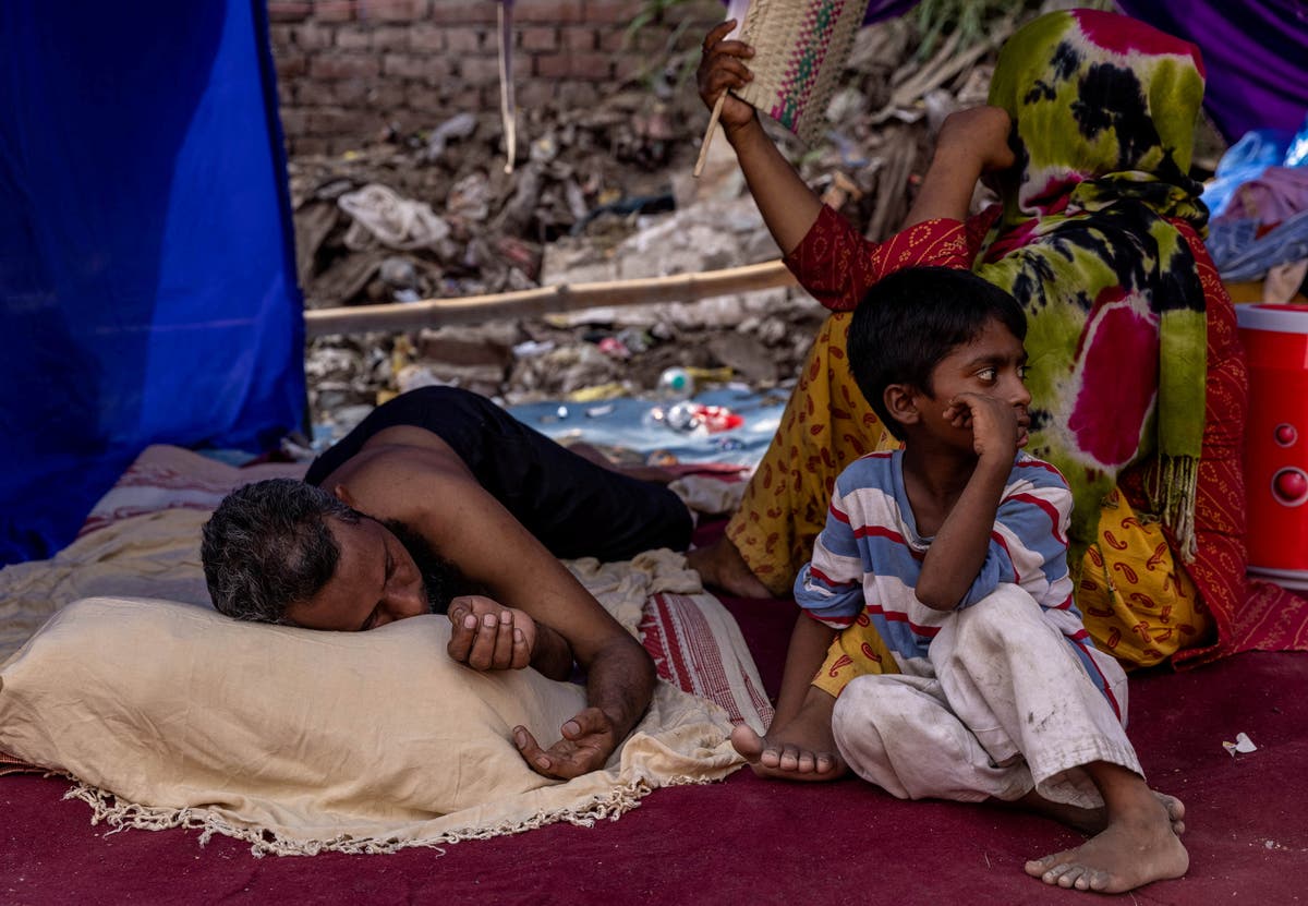 India tar rask U-sving på hjem til rohingya-flyktninger etter tilbakeslag fra høyresiden