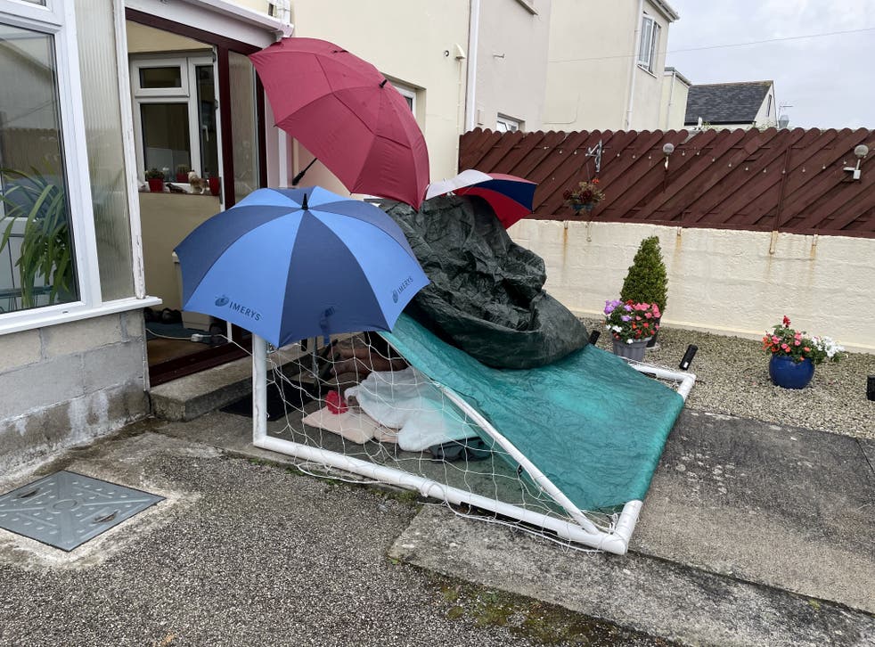 <p>It comes after the family of an 87-year-old were forced to build a shelter as he waited 15 hours in the rain for an ambulance  </bl>